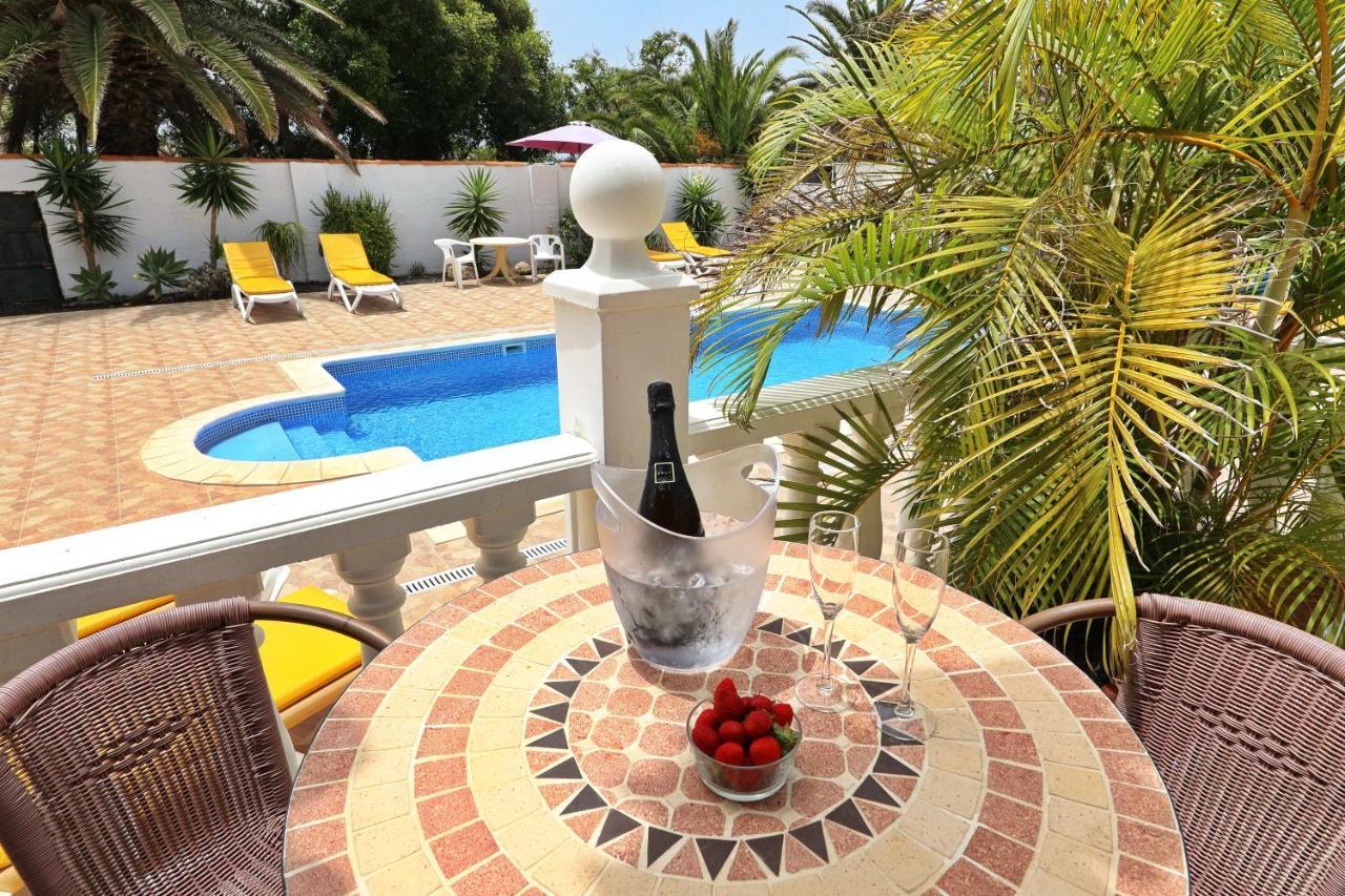 Villa Sofia In Callao Salvaje Luaran gambar