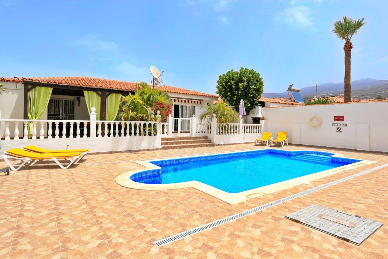 Villa Sofia In Callao Salvaje Luaran gambar